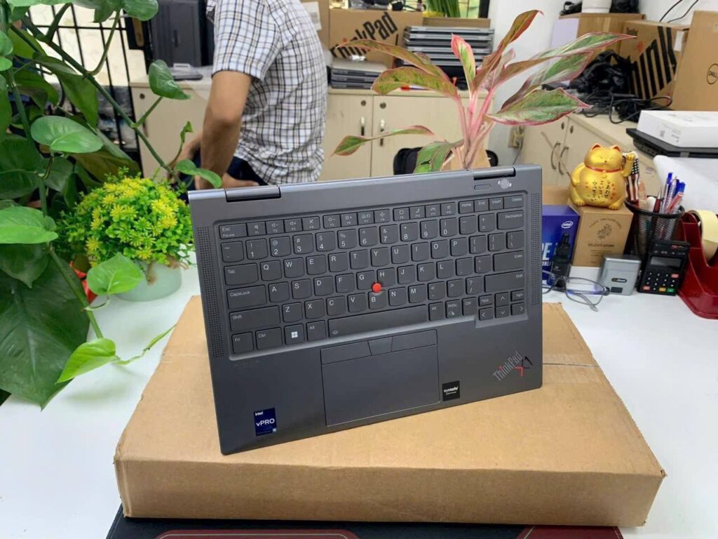 Laptop Xách Tay Thinkpad X1 Yoga Gen 7/i5-1250P/16G/512G